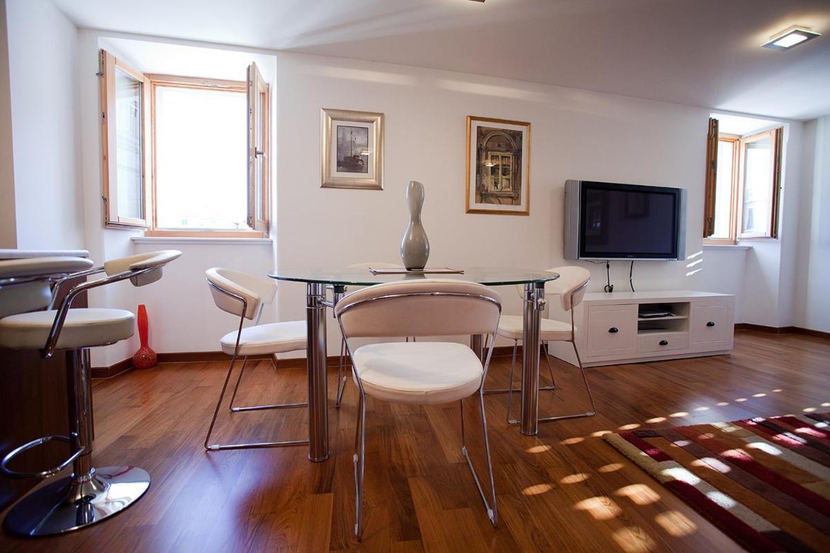 Peristil Apartment Split Eksteriør billede
